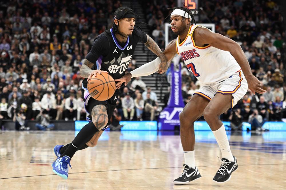 根据目击者 根据目击者