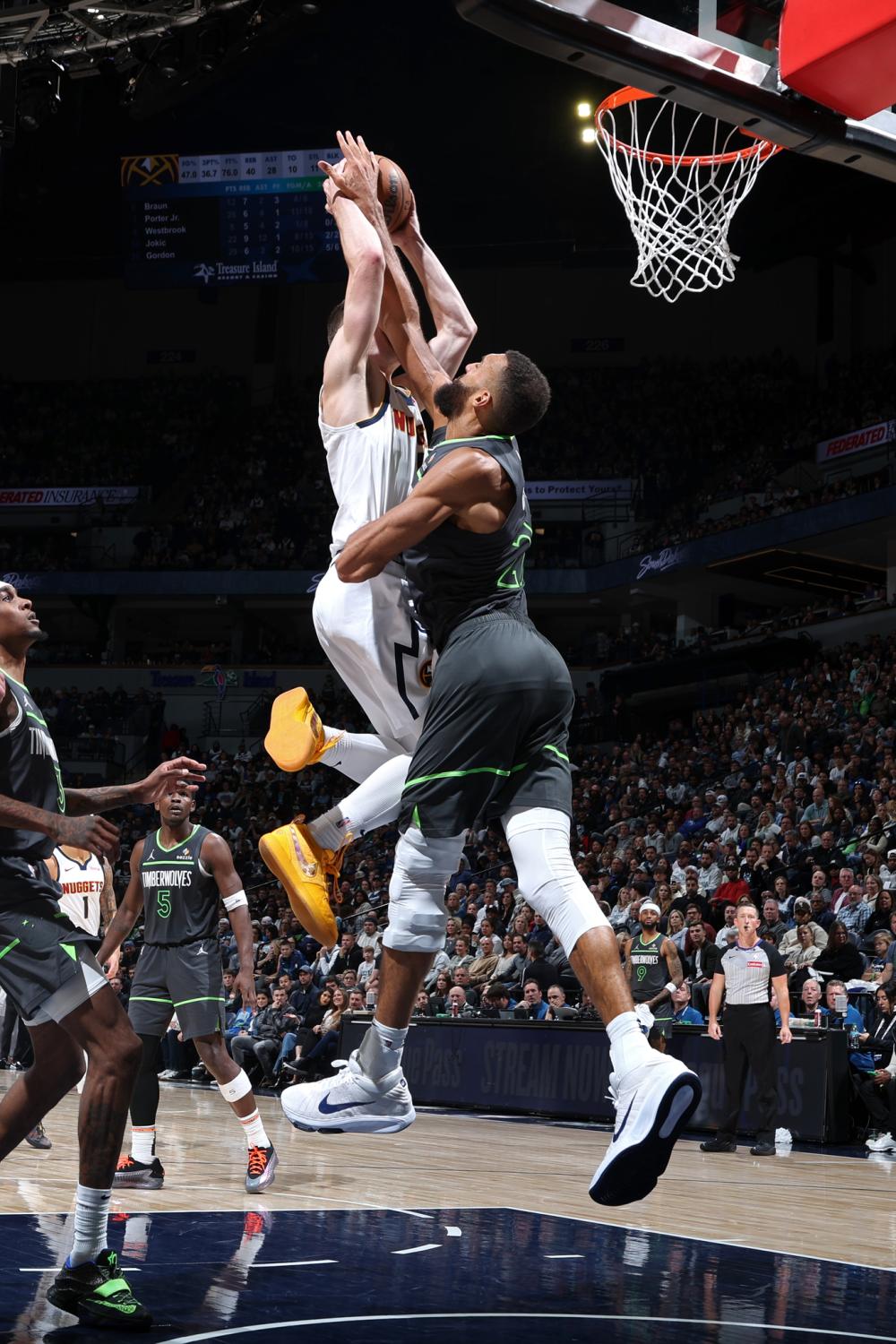 而不只是锋 而不只是锋