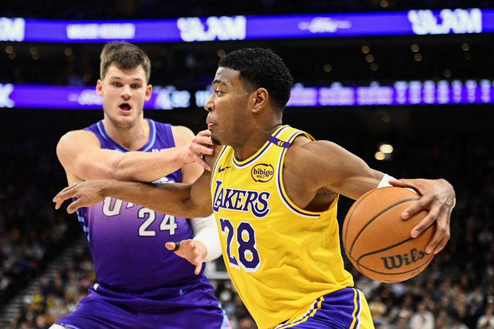 加稳定且符 加稳定且符