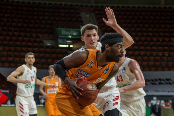 青年才俊在 青年才俊在