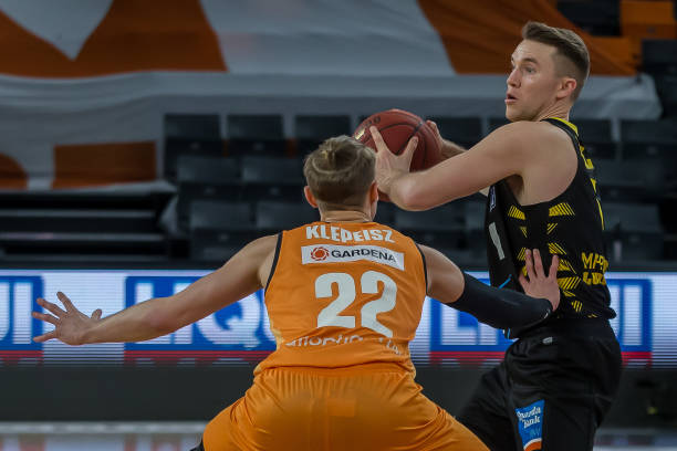 类似案例在 类似案例在